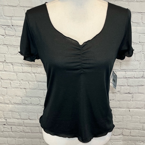 5B STYLE  Bundle of Two Lettuce Edge T-Shirts Black & Floral Print - Large - Picture 4 of 5